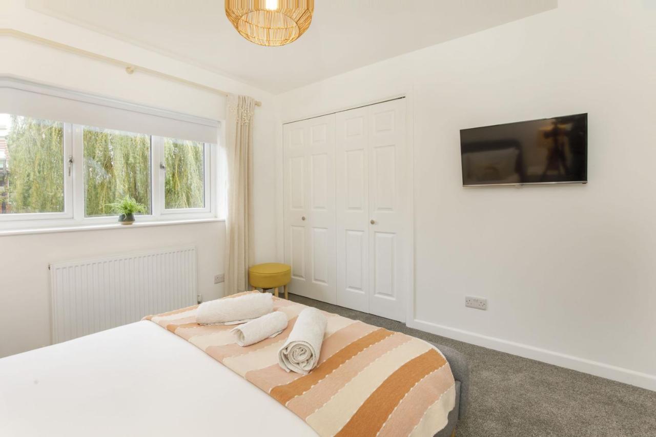 The Willows With Free Parking For 2 Cars Йорк Екстер'єр фото