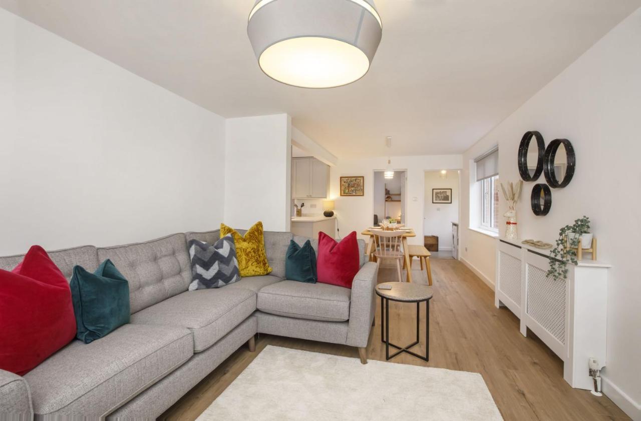 The Willows With Free Parking For 2 Cars Йорк Екстер'єр фото